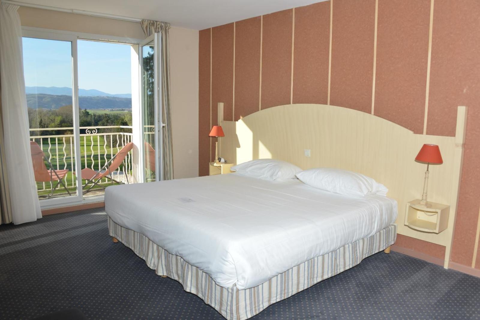 Best Western Golf D'Albon Exteriör bild