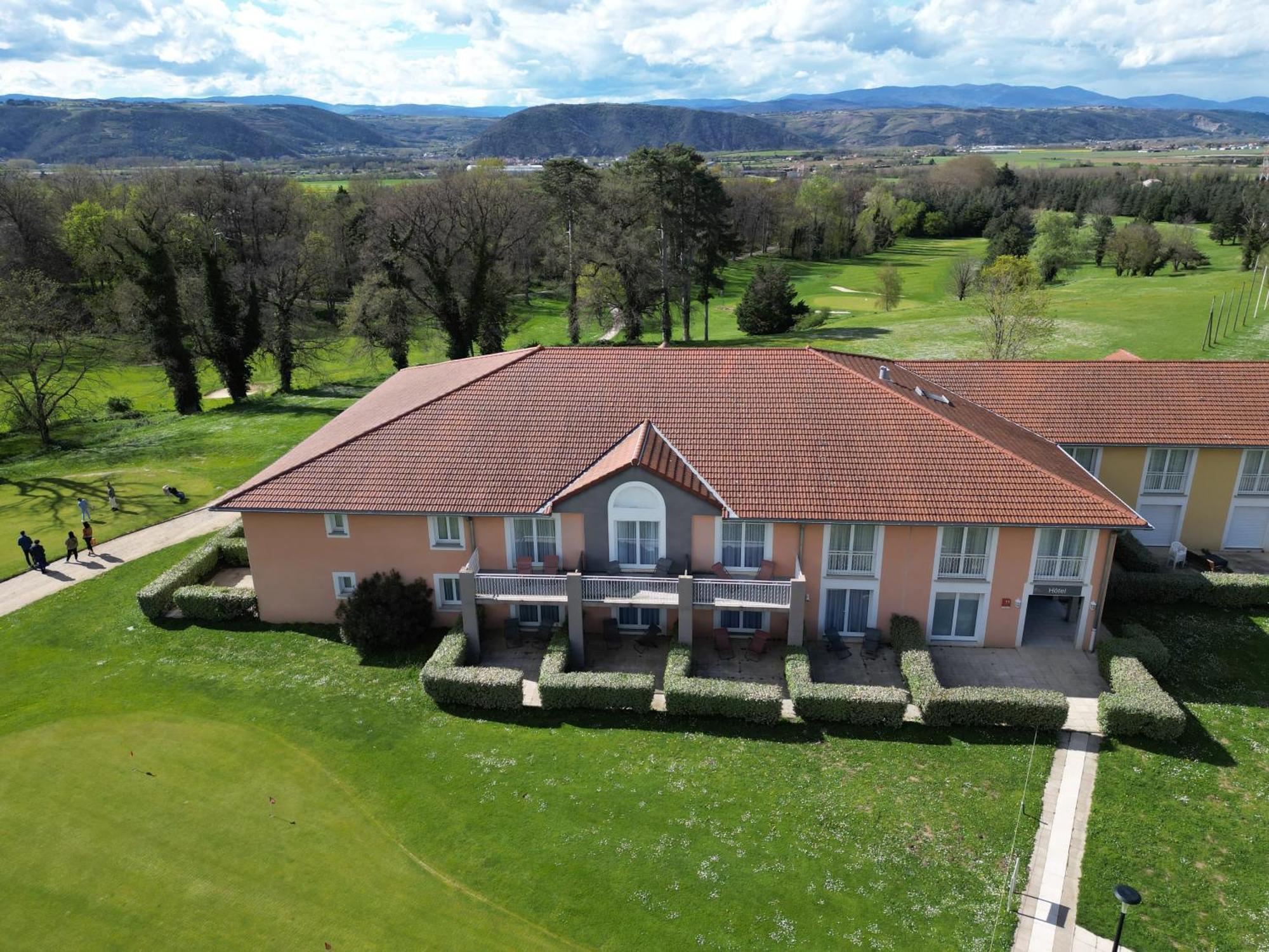 Best Western Golf D'Albon Exteriör bild