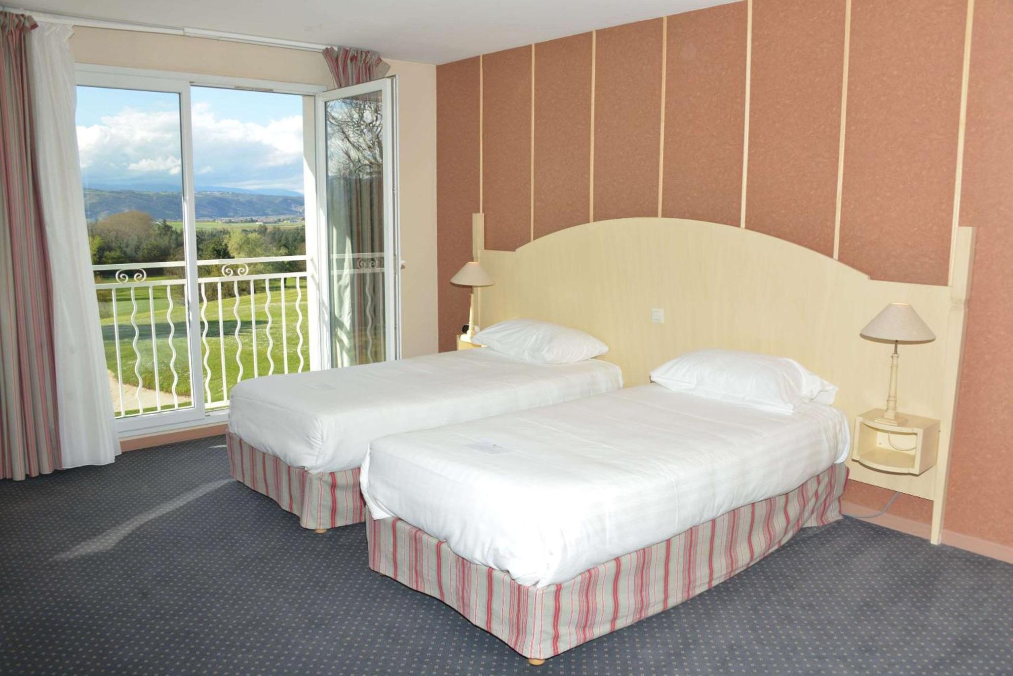 Best Western Golf D'Albon Exteriör bild