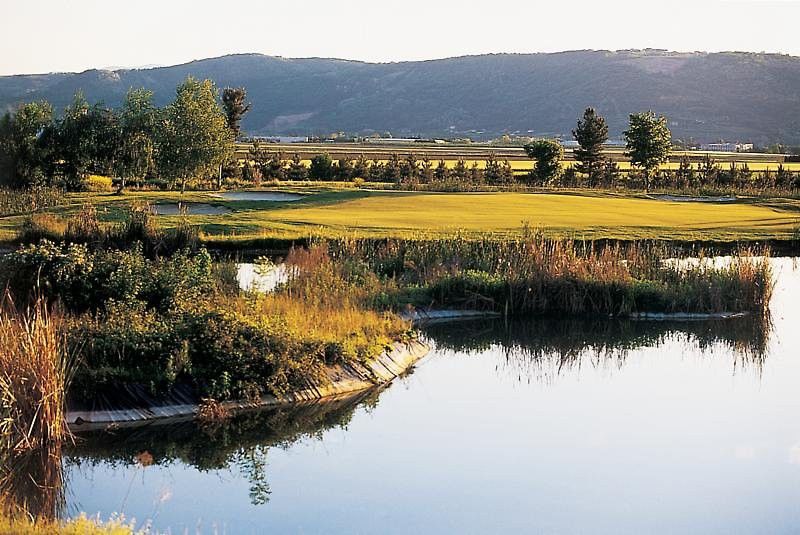 Best Western Golf D'Albon Exteriör bild